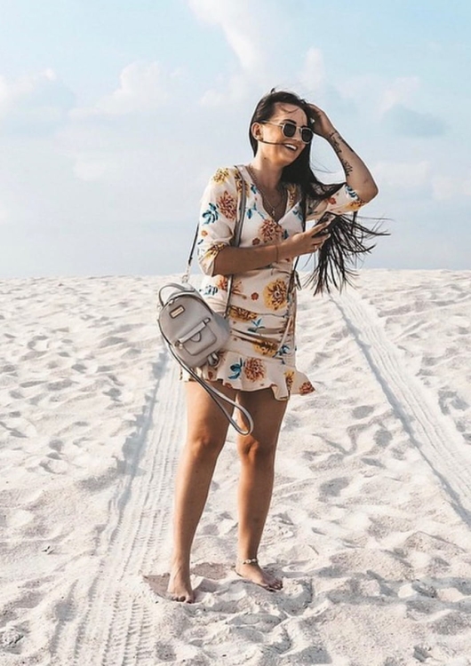 nelly light grey.jpg